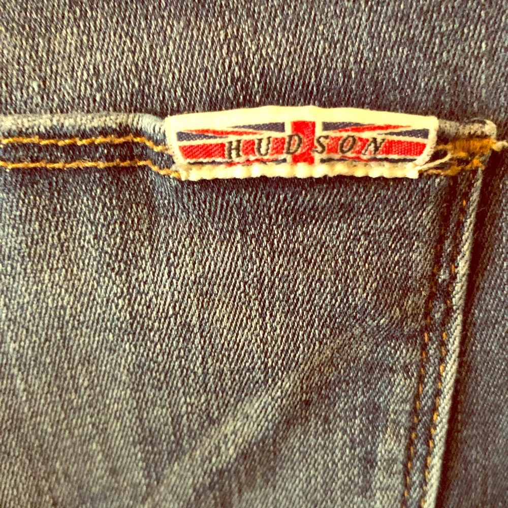 Hudson like new jeans!